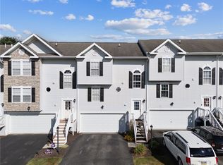 1107 Arrowhead Dr, Washington, PA
