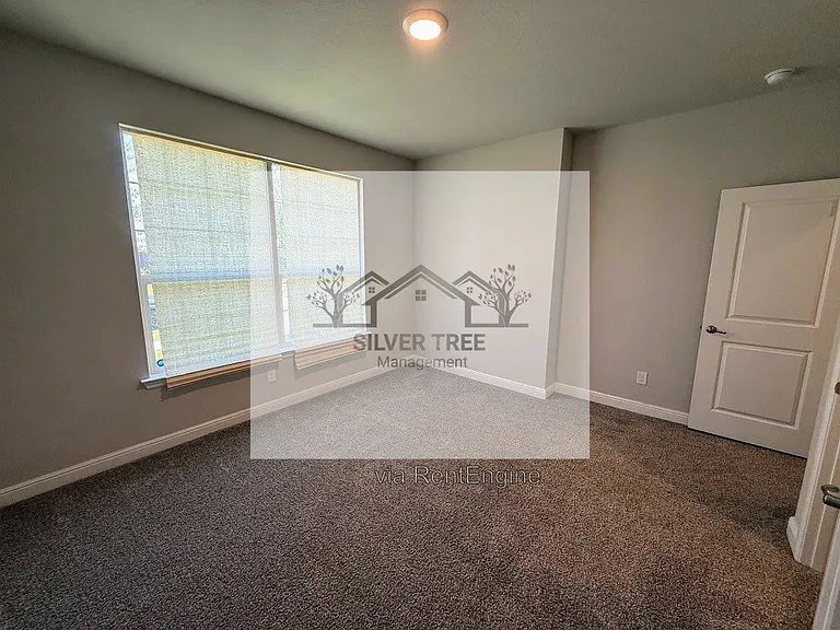 10921 Rockchapel Dr — Photo 25