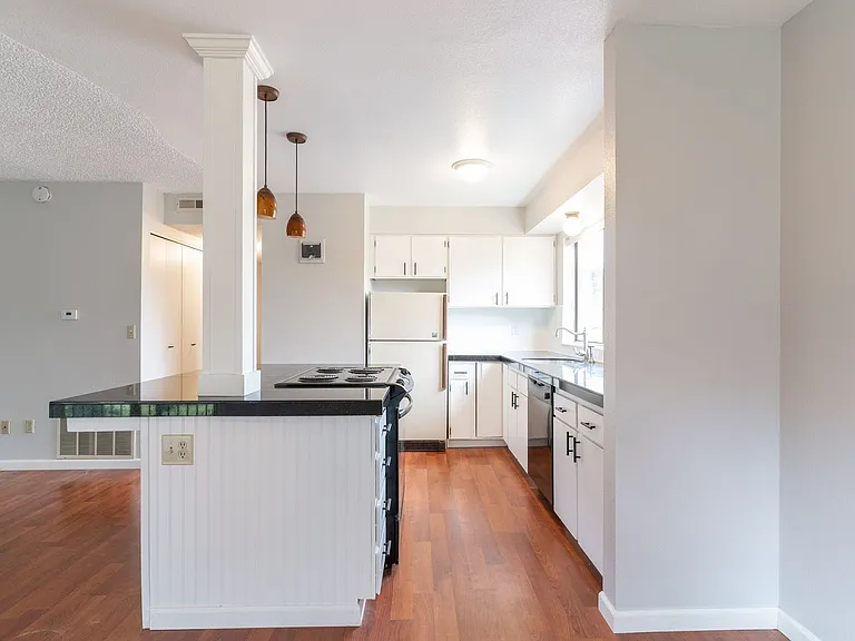 3329 NE 162nd Ave — Photo 16