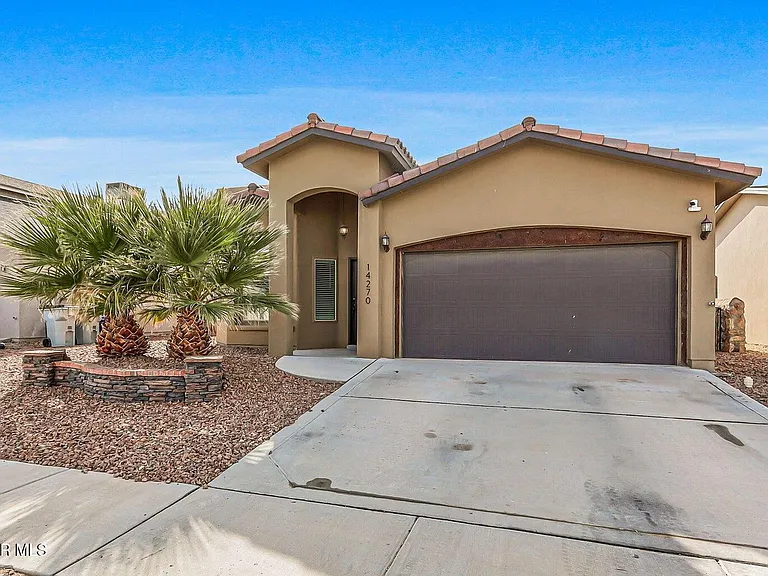 14270 Richard Wiles Ave — Photo 2