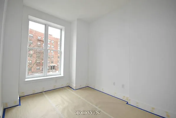 Rented by Town Residential | media 32