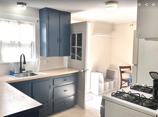 17 Stevens St, Enfield, NH 03748