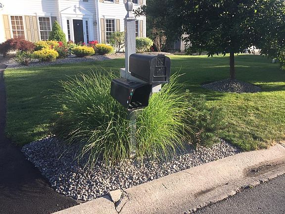 3rd image of 45 Chaucer Cir