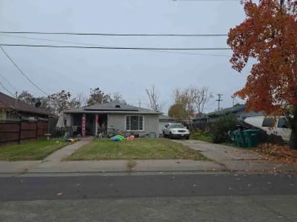 2411 Ophir St, Stockton, CA 95206