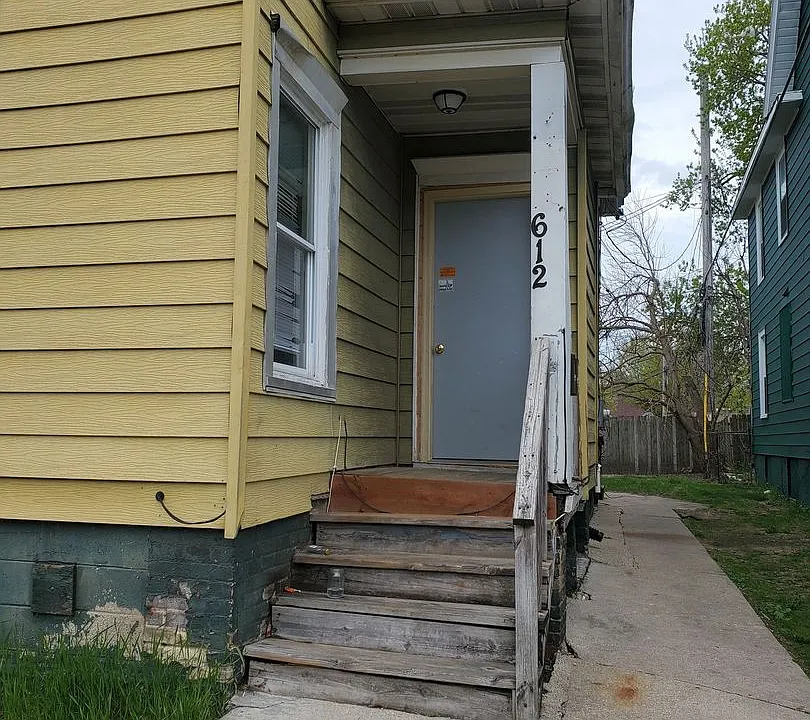 612 10th St. - 3 Unit