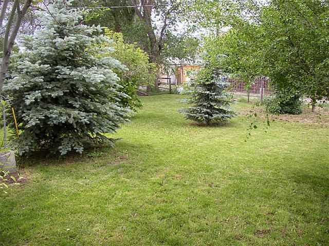 2nd image of 640 3rd Ave E