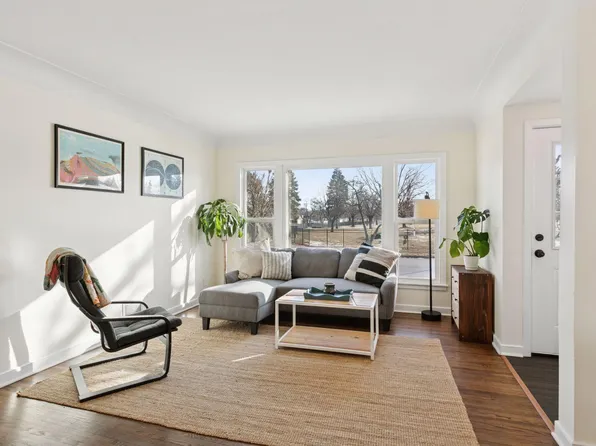 4151 Penn Ave N, Minneapolis, MN 55412