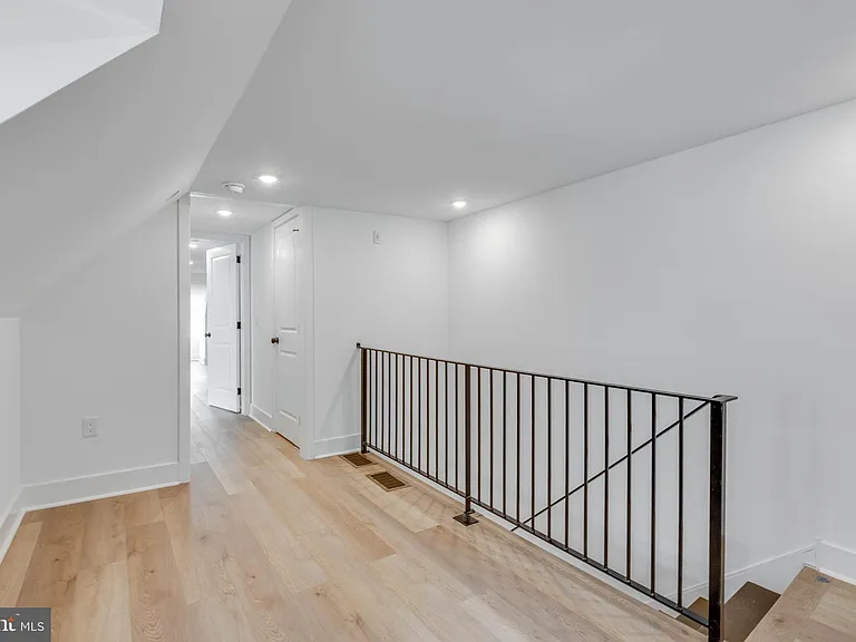 4220 Baltimore Ave #4 — Photo 8