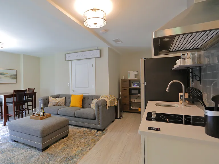 406 E Side Ave SE — Photo 21