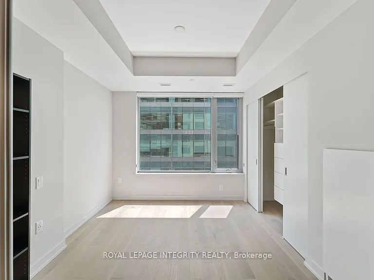 101 Queen St #802 — Photo 13