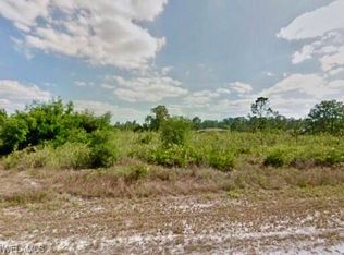 1605 W 18th St, Lehigh Acres, FL 33972