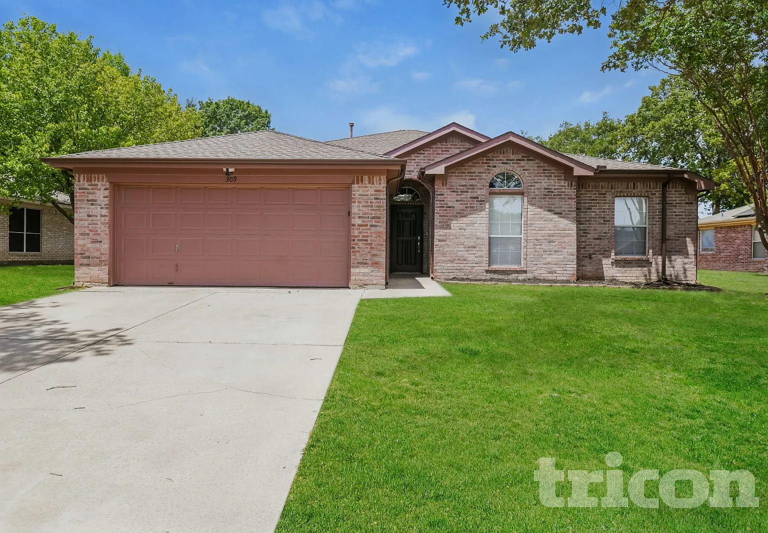 309 Pecos Drive Weatherford TX — Photo 1