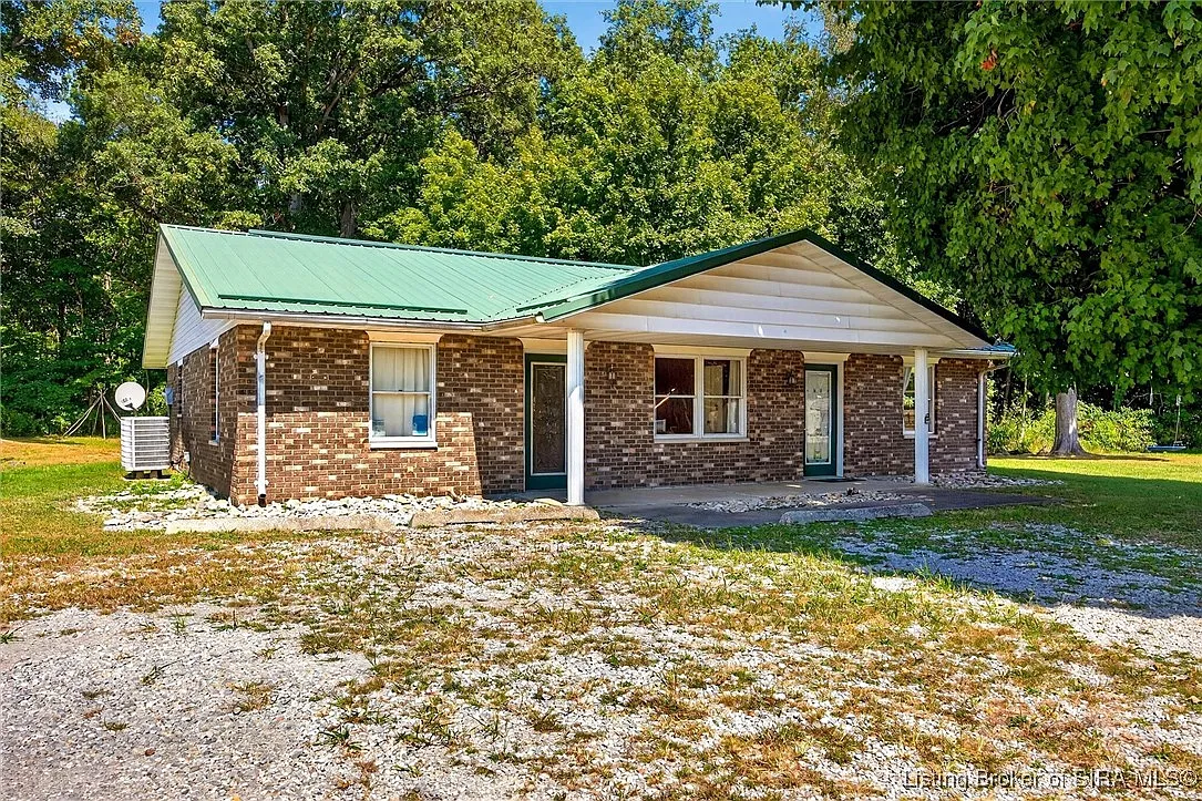 2082 W State Road 54 photo 1