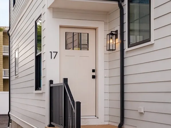 17 Waverly #1, Brighton, MA 02135