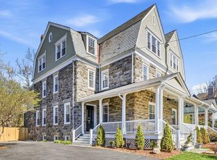 205 W Highland Ave, Philadelphia, PA