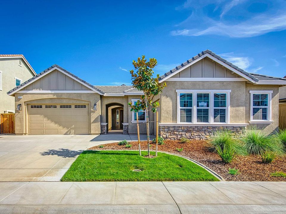 1st image of 3073 Shasta Daisy Cir
