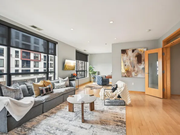 3104 W Lake St Unit 202, Minneapolis, MN 55416