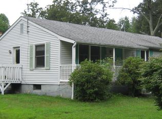 156 Oak Glen Rd, Howell, NJ 07731