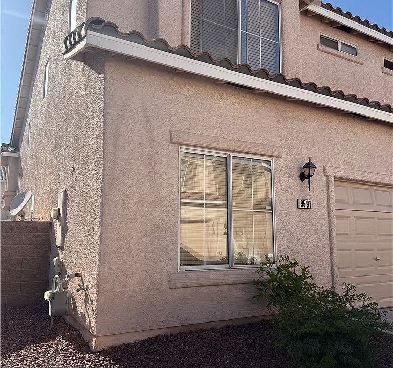 1st image of 9591 Belle Fountain Ave