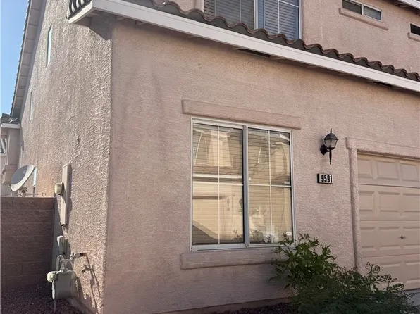 9591 Belle Fountain Ave, Las Vegas, NV 89123