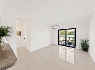 1490 NW 2nd St #6, Miami, FL 33125