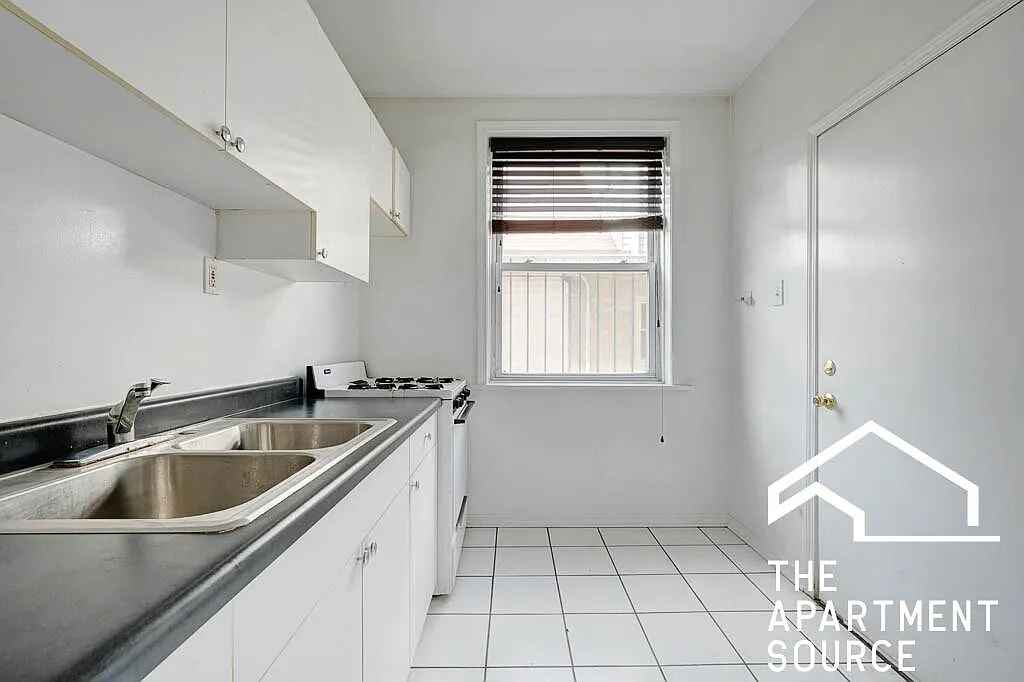 3040 West Wellington Avenue #1 — Photo 1