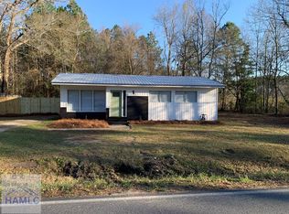 907 S Macon St, Jesup, GA 31545