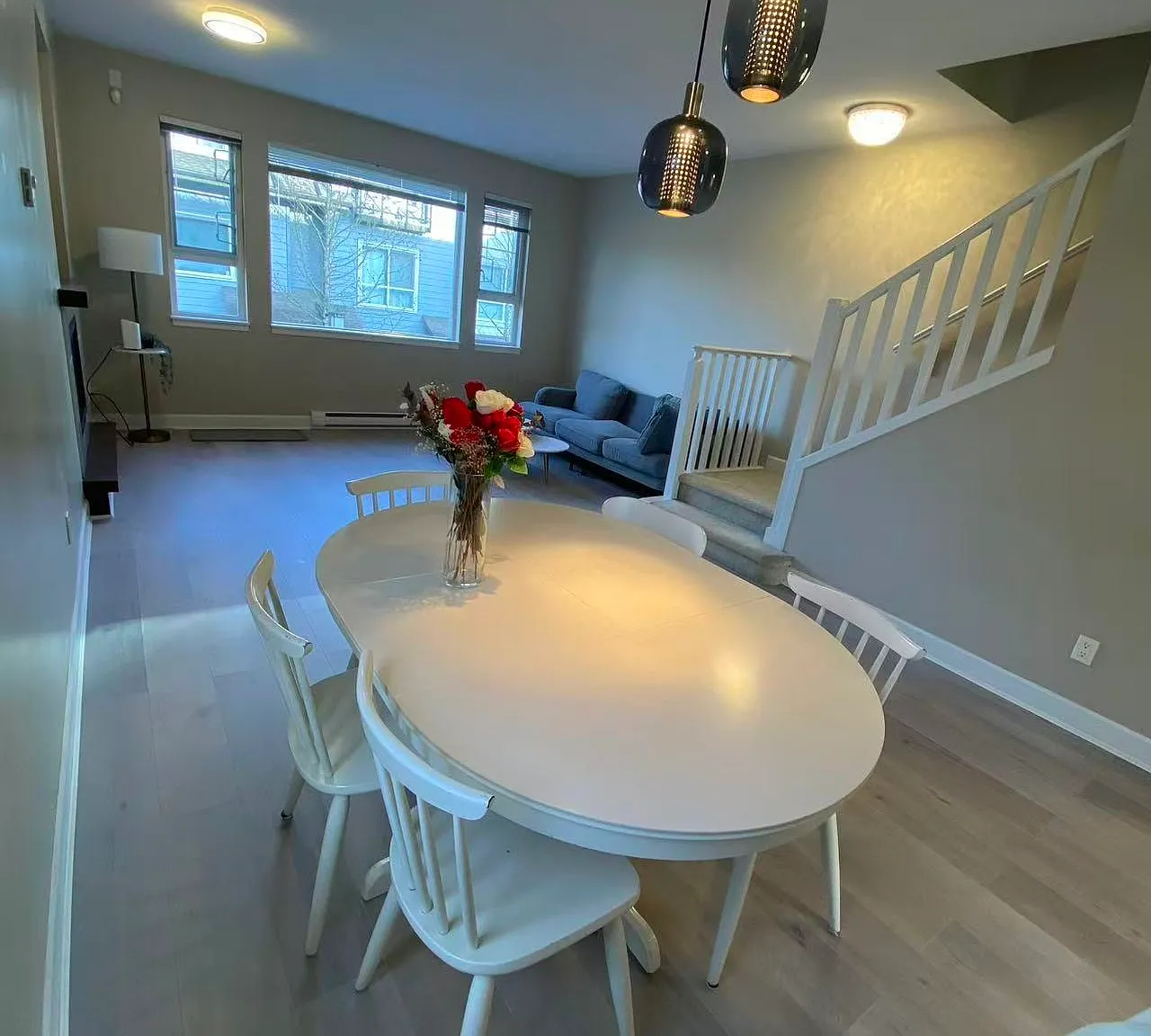 4 bed, 1700 sqft, $3,600 — Photo 2