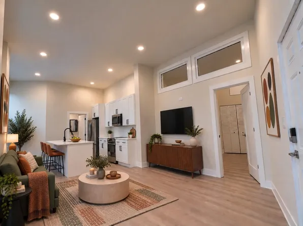 2408 S. Blue Island Ave