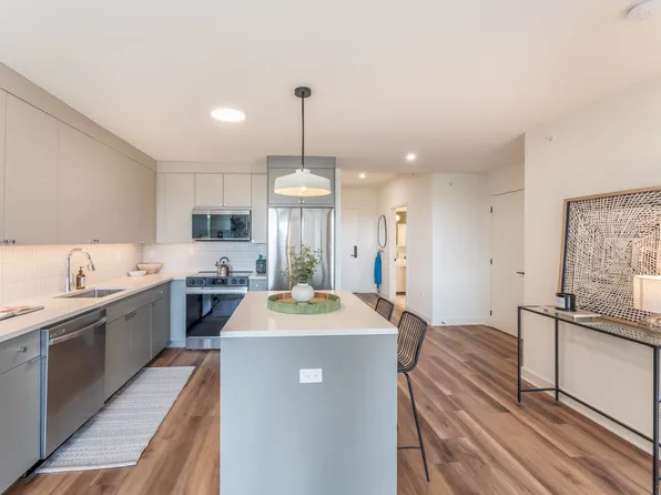 873 Communipaw Avenue image 82 of 90