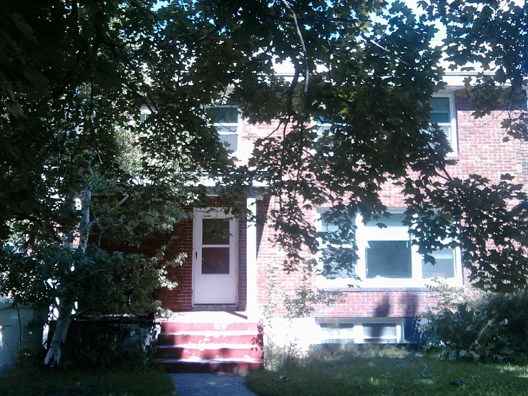 135 W 5th St S #B — Photo 22