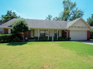9144 E 37th Ct, Tulsa, OK 74145