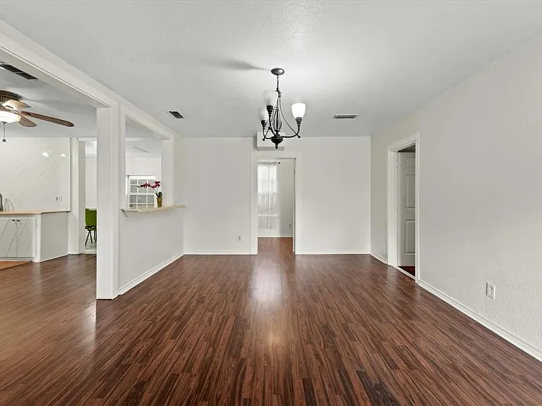 709 S Munger Blvd — Photo 15