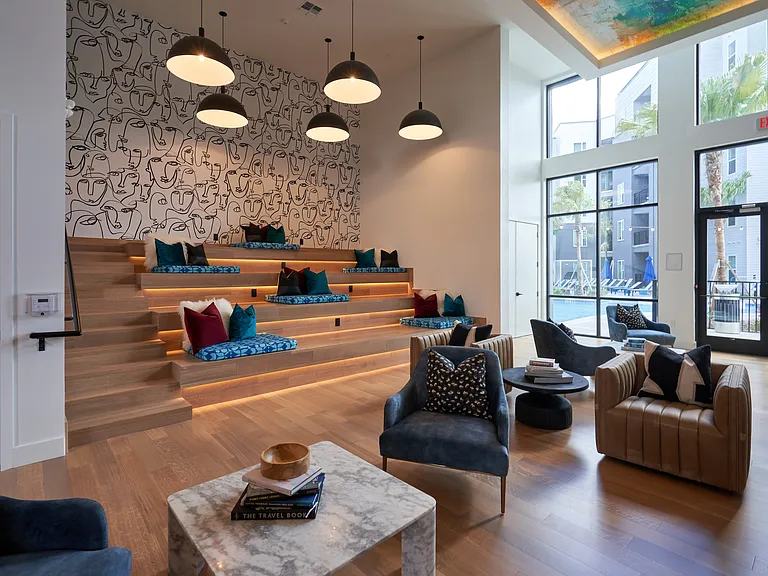 The Accolade Collegiate Village West - Student Housing — Photo 9