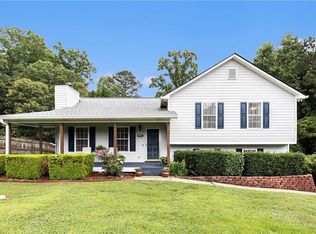 1902 Seals Rd, Dallas, GA 30157