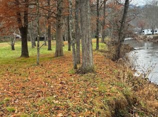 73 Peaceful Cove Ln, Franklin, NC 28734