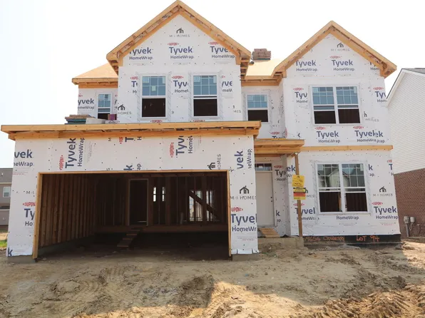 59656 Cranberry Dr, Washington, MI 48094