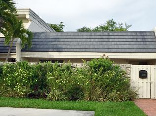 8231 SW 82nd Pl, Miami, FL 33143