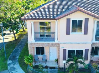 11300 SW 230th Ter, Miami, FL 33170