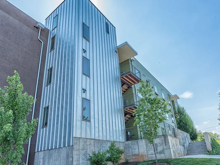 1050 Druid Ave. — Photo 16