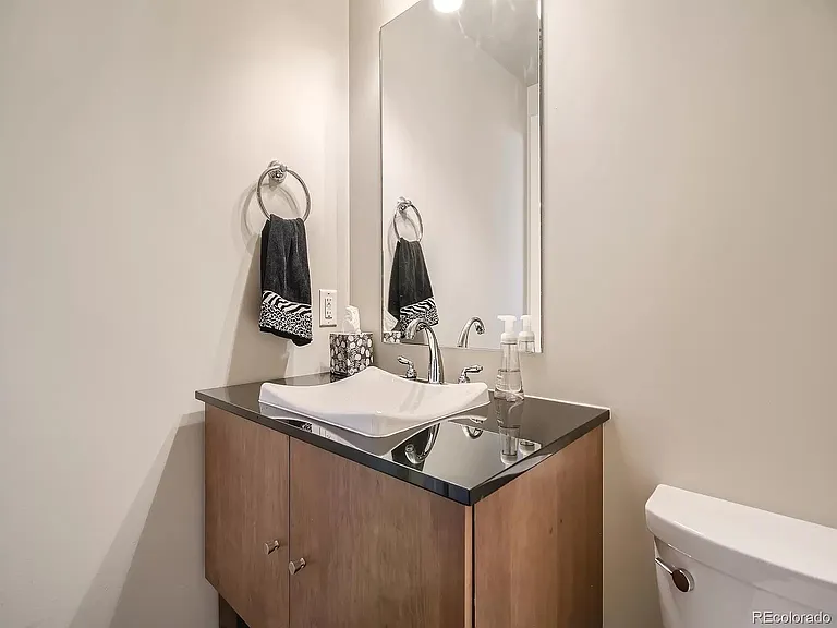 2001 N Lincoln St #2623 — Photo 12