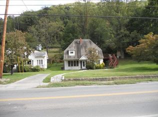 20670 Riverside Dr, Grundy, VA 24614