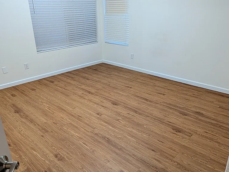 7904 Rotella Dr — Photo 27