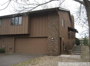 2582 Sumac Rdg, White Bear Lake, MN 55110