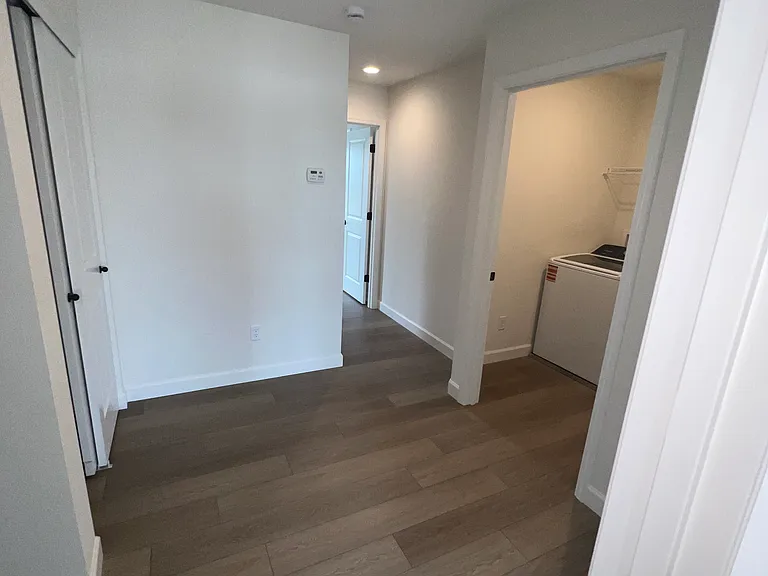 7907 Mexico Rd — Photo 27