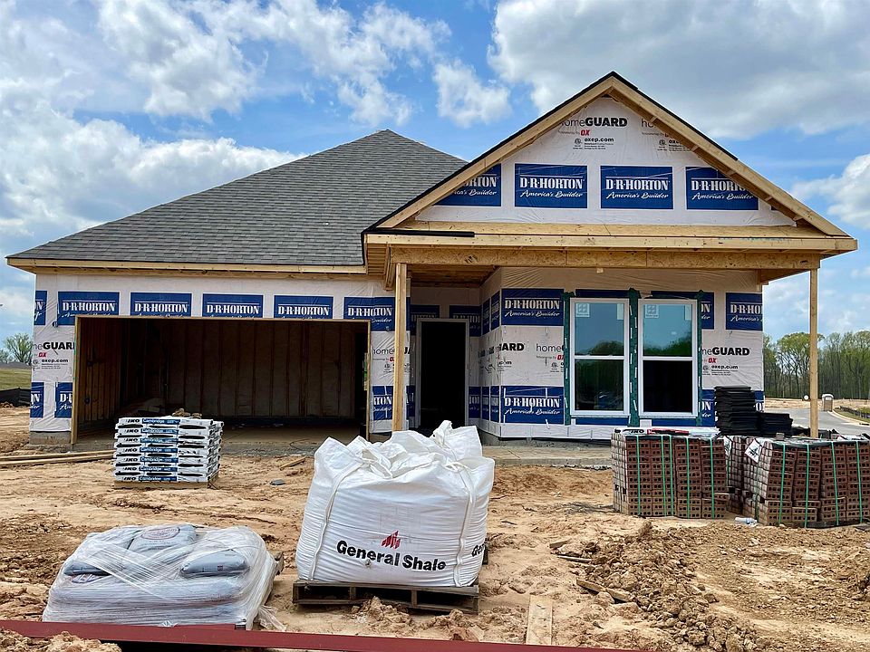 1st image of 35 Robinwood Ln