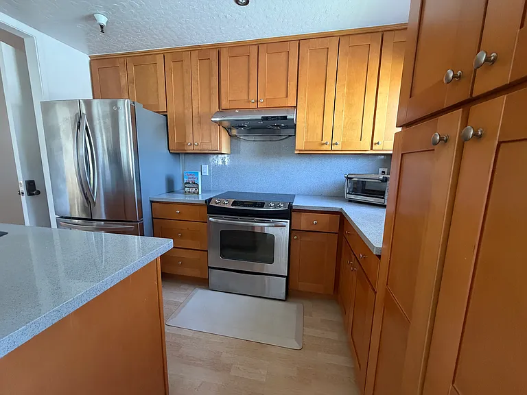 1943 Mount Vernon Ct #202 — Photo 17