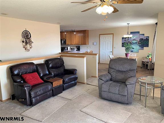 3rd image of 102 Terrace Dr
