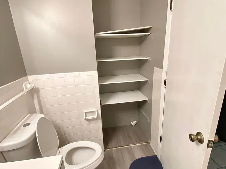 2525 Harriet — Photo 13
