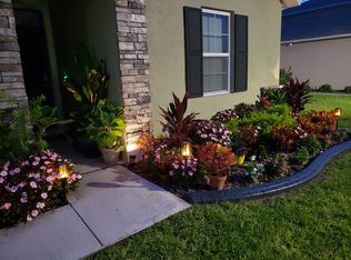 341 Holly Berry Dr, Davenport, FL 33897